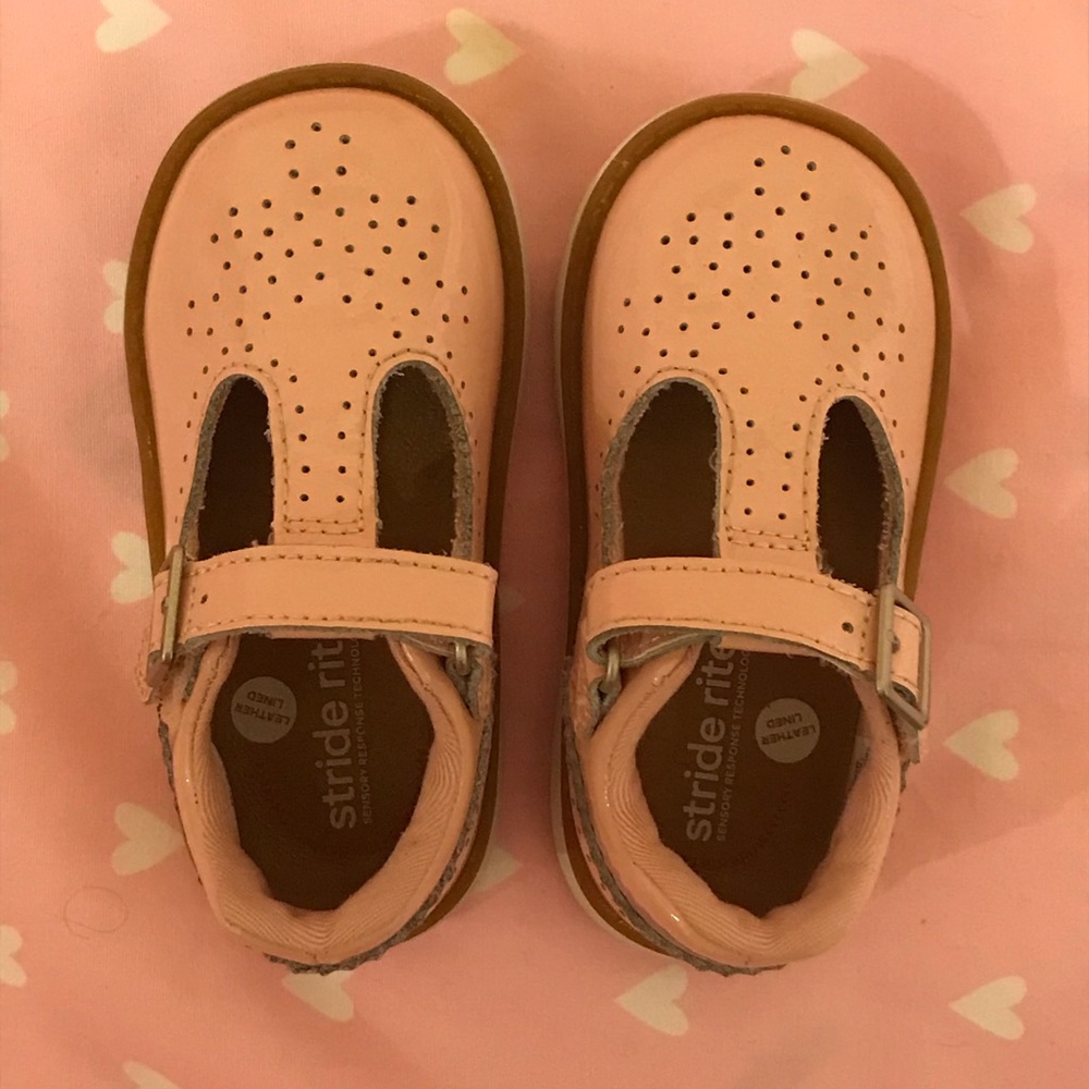 stride rite srtech nell mary jane size 5